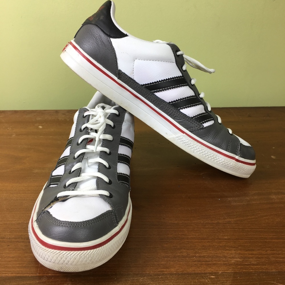 Adidas super skate sneakers gray & black mens 10